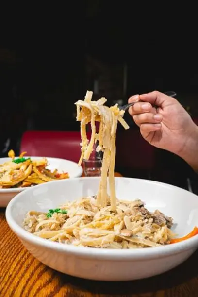  паста с курицей и грибами
