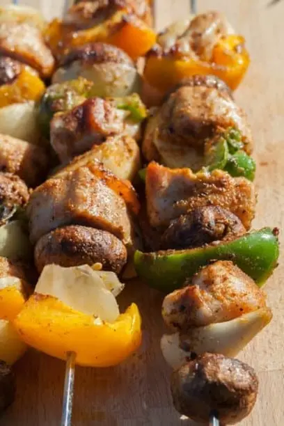 Сочный шашлык из индейки: рецепт идеального маринада для нежного мяса