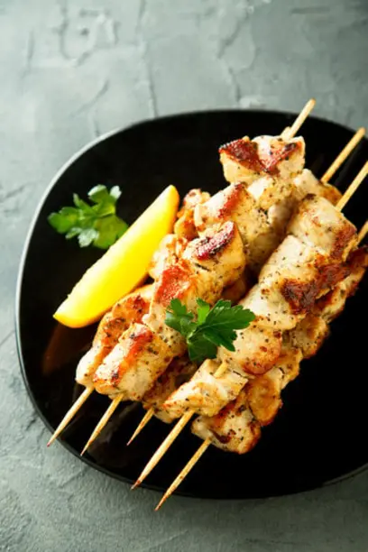 Сочные шашлычки из курицы: подробный пошаговый рецепт с аппетитными фото