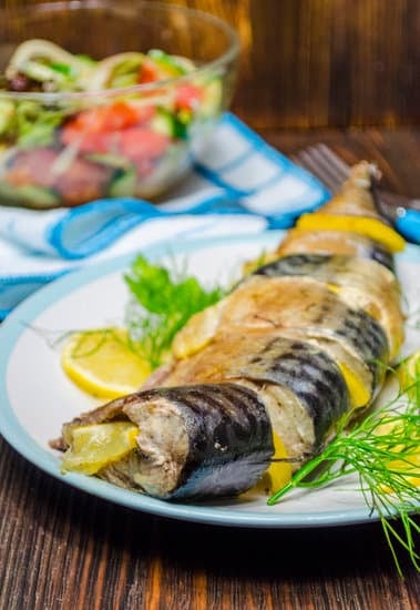 Скумбрия в духовке: самый вкусный и простой пошаговый рецепт с фото