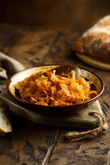  как приготовить тушеную капусту с курицей