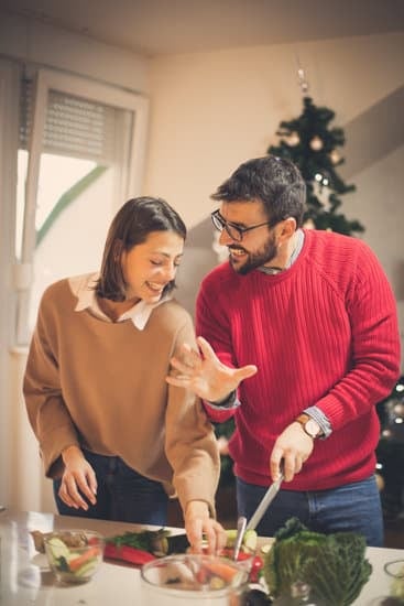 овощной салат с хрустящей картошкой