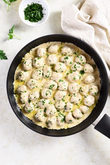  сочные фрикадельки из курицы