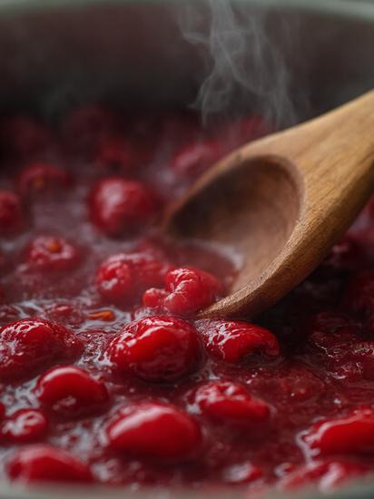  как приготовить вишневое варенье с малиной